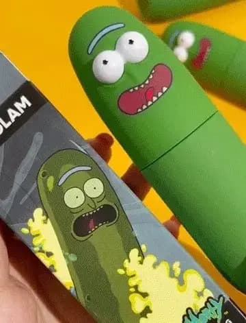 اسپری فیکس شیگلم ریک و مورتی مدل Pickle Rick — تصویر ۲