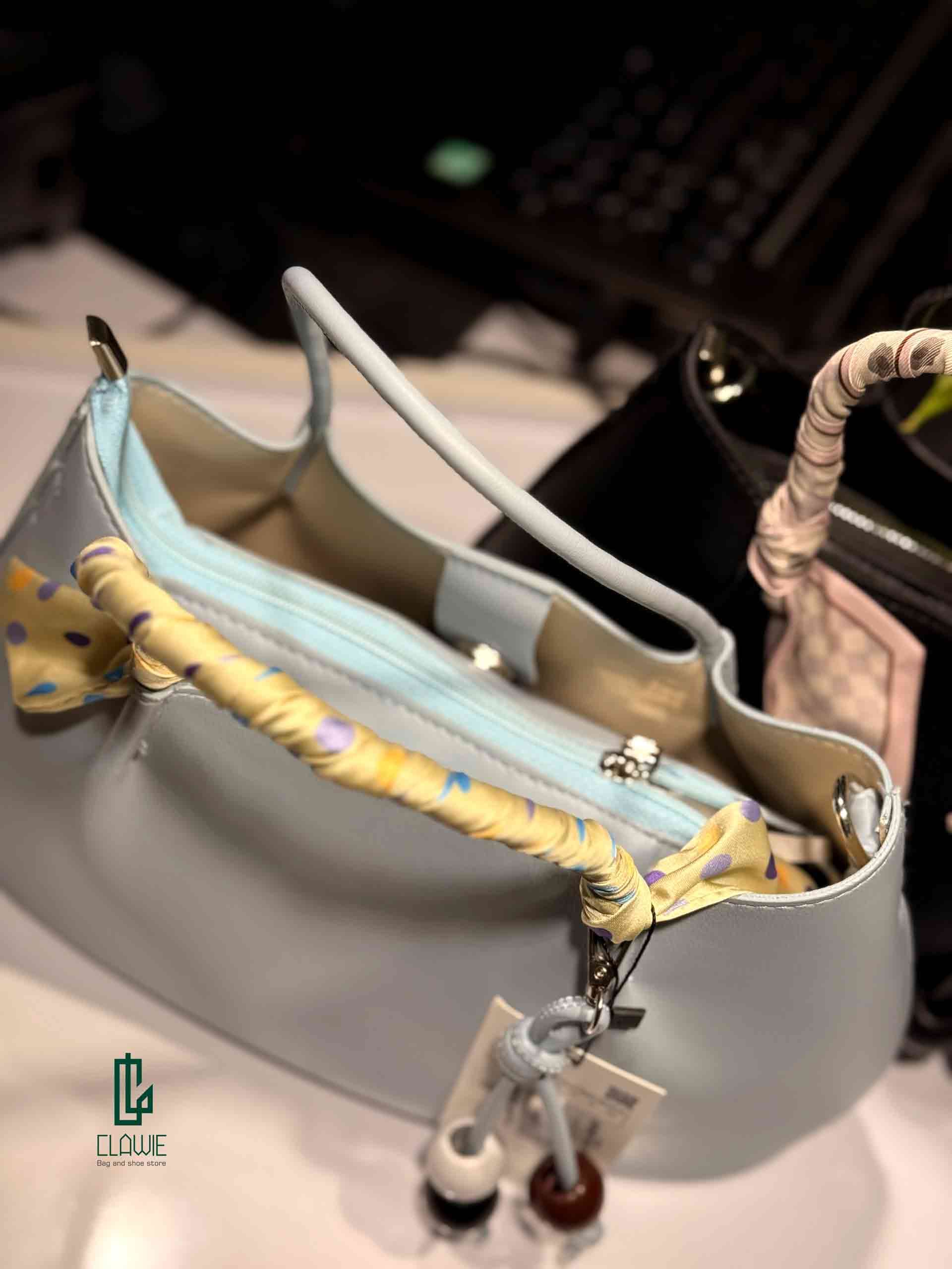 کیف دسته دار چرمی: زارا ساده — تصویر ۳