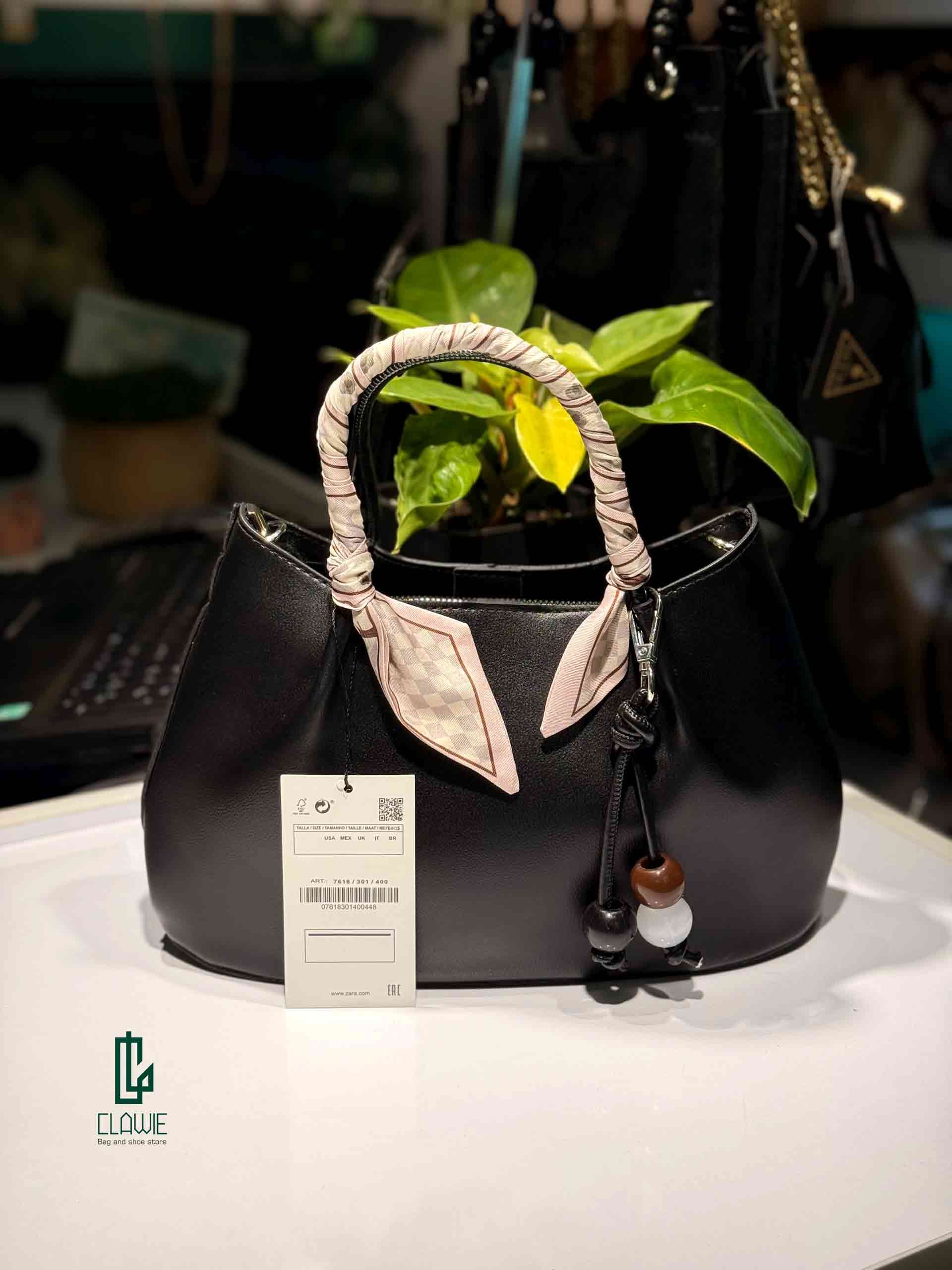 کیف دسته دار چرمی: زارا ساده — تصویر ۴