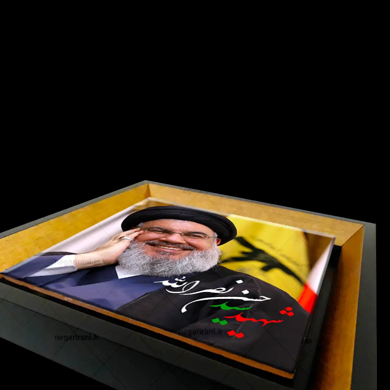 تابلو کاشی شهید سید حسن نصرالله مدل 2Z35 — تصویر ۳
