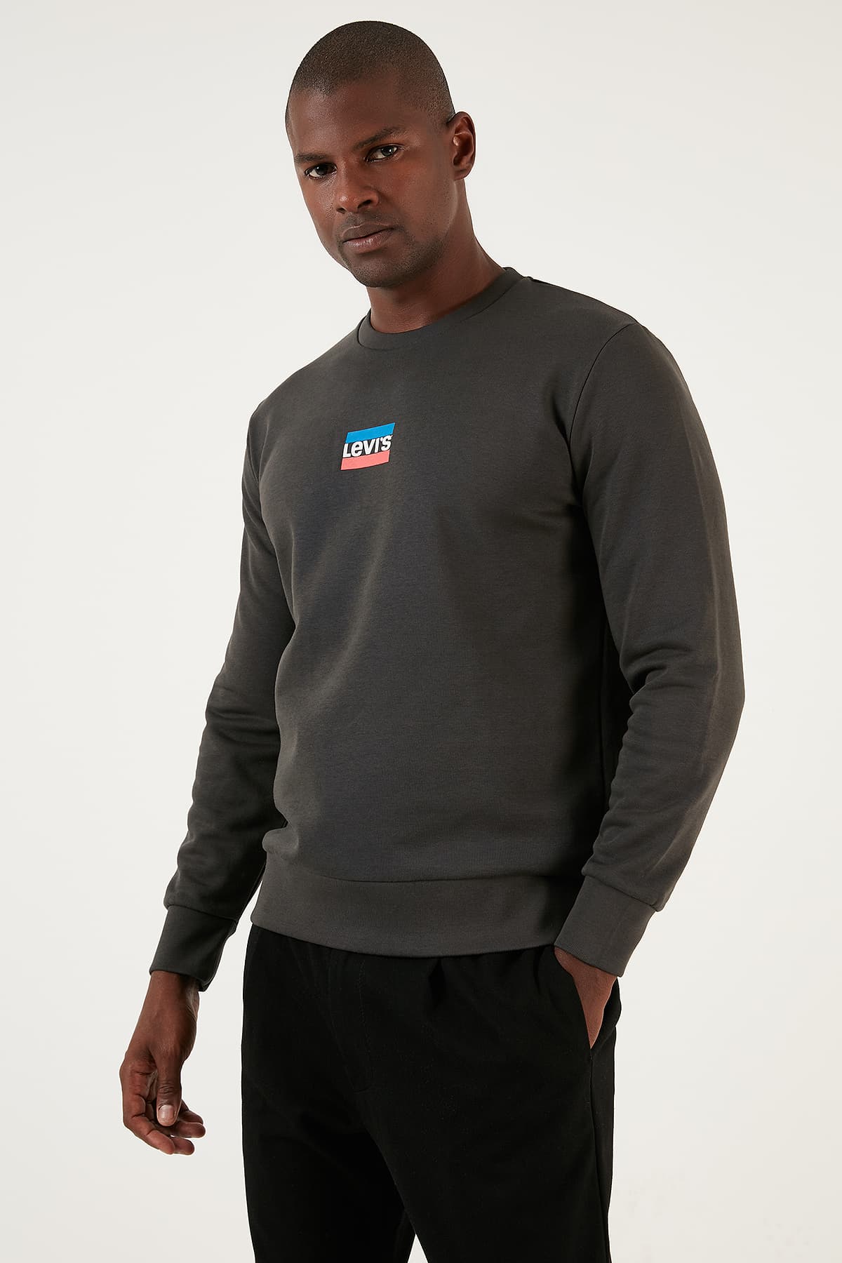 سویشرت لیوایز مردانه پنبه ای آبی سرمه ای اسپرت طرح دار Regular/رگولار Regular/رگولار اسپرت | Levi’s A2824-0007 TR — تصویر ۲