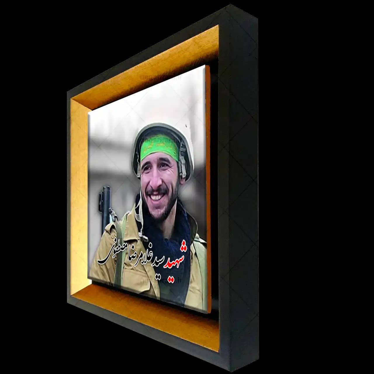 تابلو کاشی شهید سید غلامرضا مصطفوی مدل 2Z27 — تصویر ۲