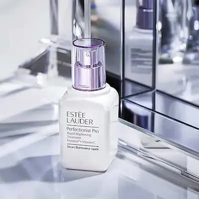 سرم روشن‌کننده ویتامین سی و ترمیم‌کننده قوی استی لادر Estee Lauder — تصویر ۲
