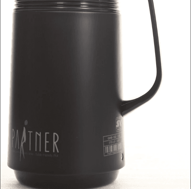 فلاسک پیکوک ژاپن رنگ مشکی کارینو گنجایش 1 لیتر — تصویر ۲