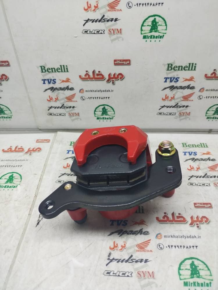 پمپ ترمز جلو روی دیسک موتور طرح کلیک و یاماها طرح ایروکس nvx (لنت مستطیلی) پایه باریک