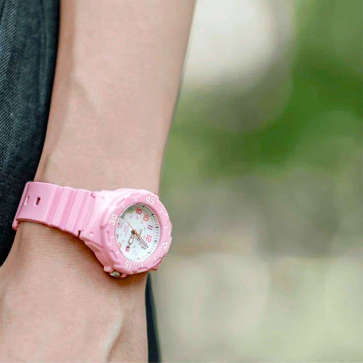 ساعت مچی زنانه کاسیو جنرال Casio General مدل LRW-200H-4B2 — تصویر ۴