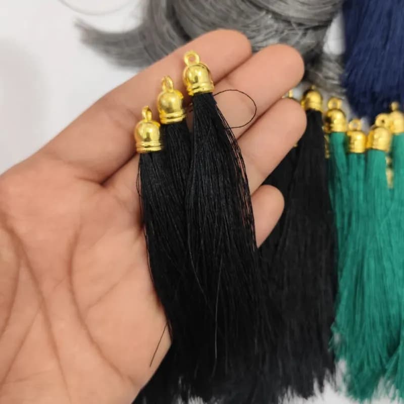 منگوله سر تسبیح مشکی کد 12 (50عددی) — تصویر ۲