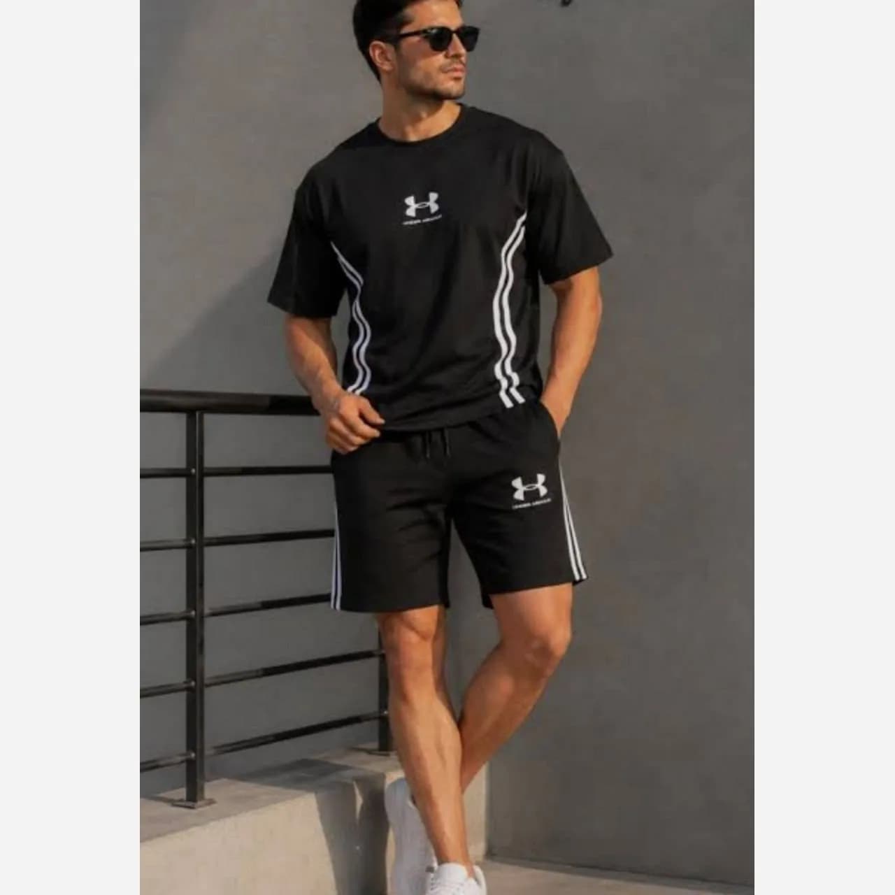 ست تیشرت شلوارک بیسکوییتی طرح UNDER ARMOUR نواردوزی شده — تصویر ۳