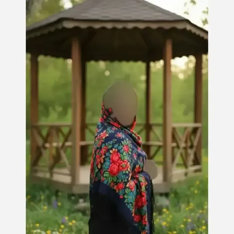 روسری ترکمنی اصل پشمی آبی برند Pavlovo Posad قواره 148 در 148 سانتیمتر — تصویر ۴