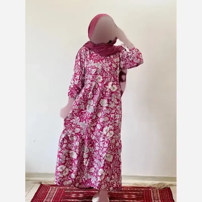 ساحلی گلدار خنک و تابستانه جنس فلور بوگاتی فری سایز — تصویر ۴