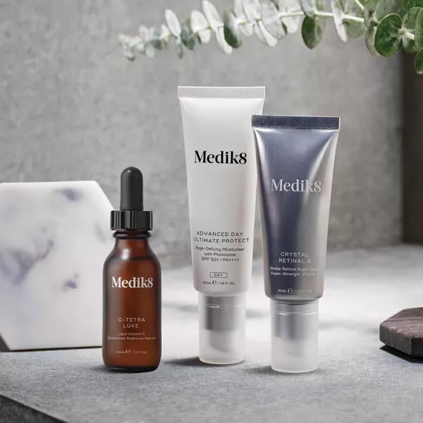 سرم جوانساز، ضدپیری و ضدچروک کریستال رتینال (رتینول) مدیکیت |Crystal Retinal Medik8 serum — تصویر ۶