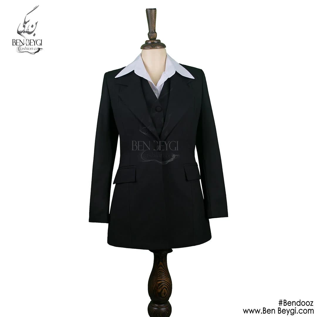 مانتو شلوار اداری مشکی 4 تیکه با جلیقه و شومیز پارچه بزیاق قد 85 کد 15422