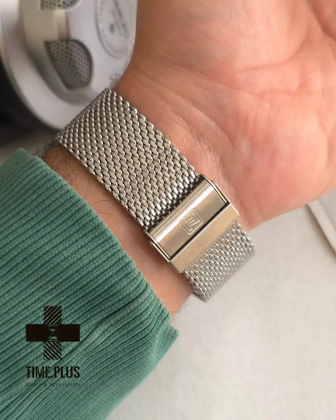 ساعت مردانه نیوی فورس مدل NF9110 نقره ای — تصویر ۶