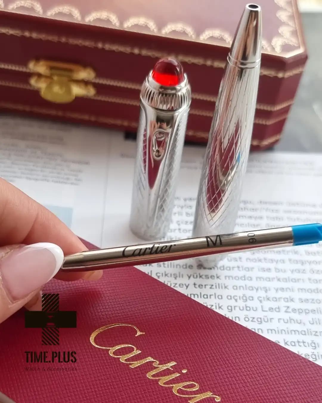 خودکار کارتیه نقره ای طرح دار Santos-Dumont de (کیفیت مستر) — تصویر ۷