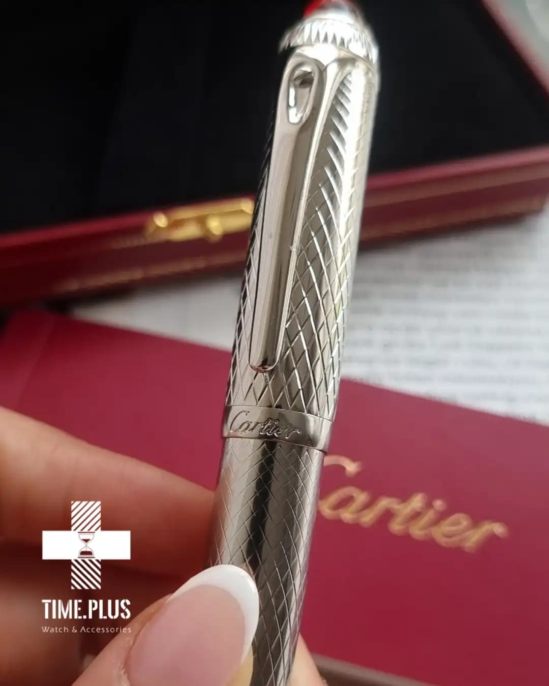 خودکار کارتیه نقره ای طرح دار Santos-Dumont de (کیفیت مستر) — تصویر ۶