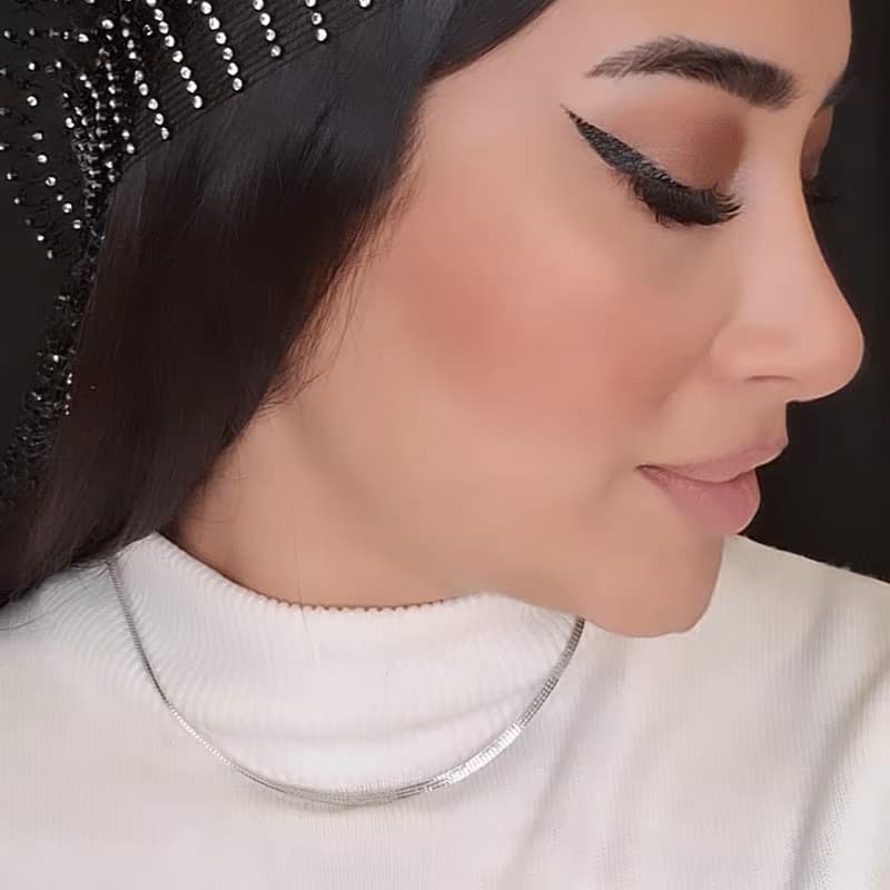 زنجیر زنانه استیل ماری تخت رنگ سیلور