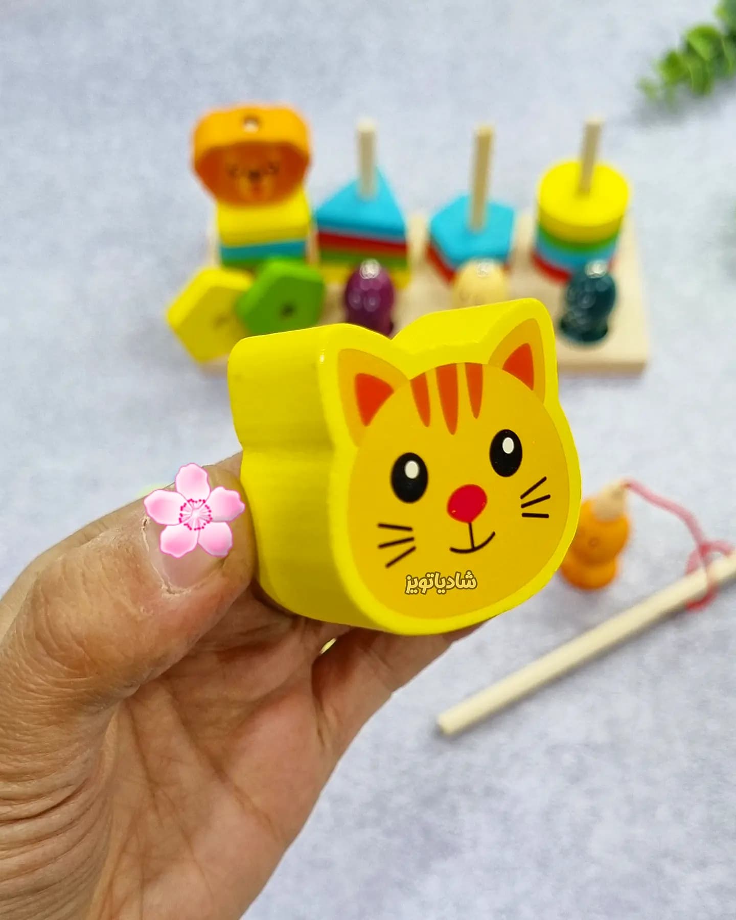 پایه اشکال حیوانات با ماهیگیری و نخ و مهره — تصویر ۴