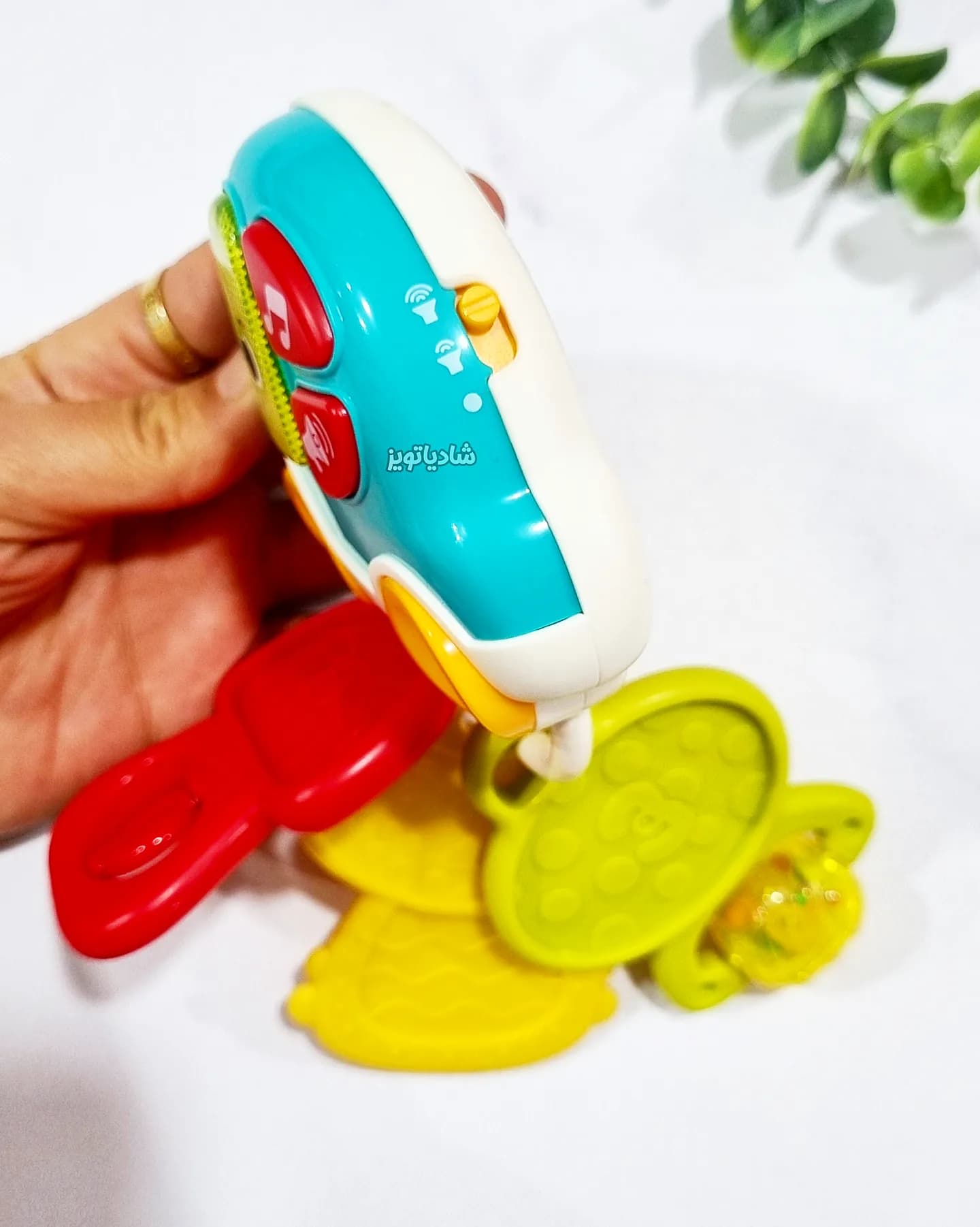 ریموت موزیکال هولا — تصویر ۵