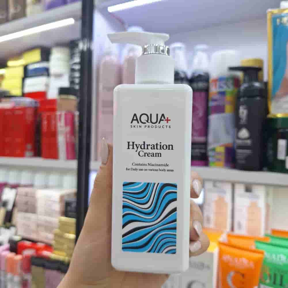 کرم آبرسان و مرطوب کننده AQUA حاوی نیاسینامید حجم 250 میل