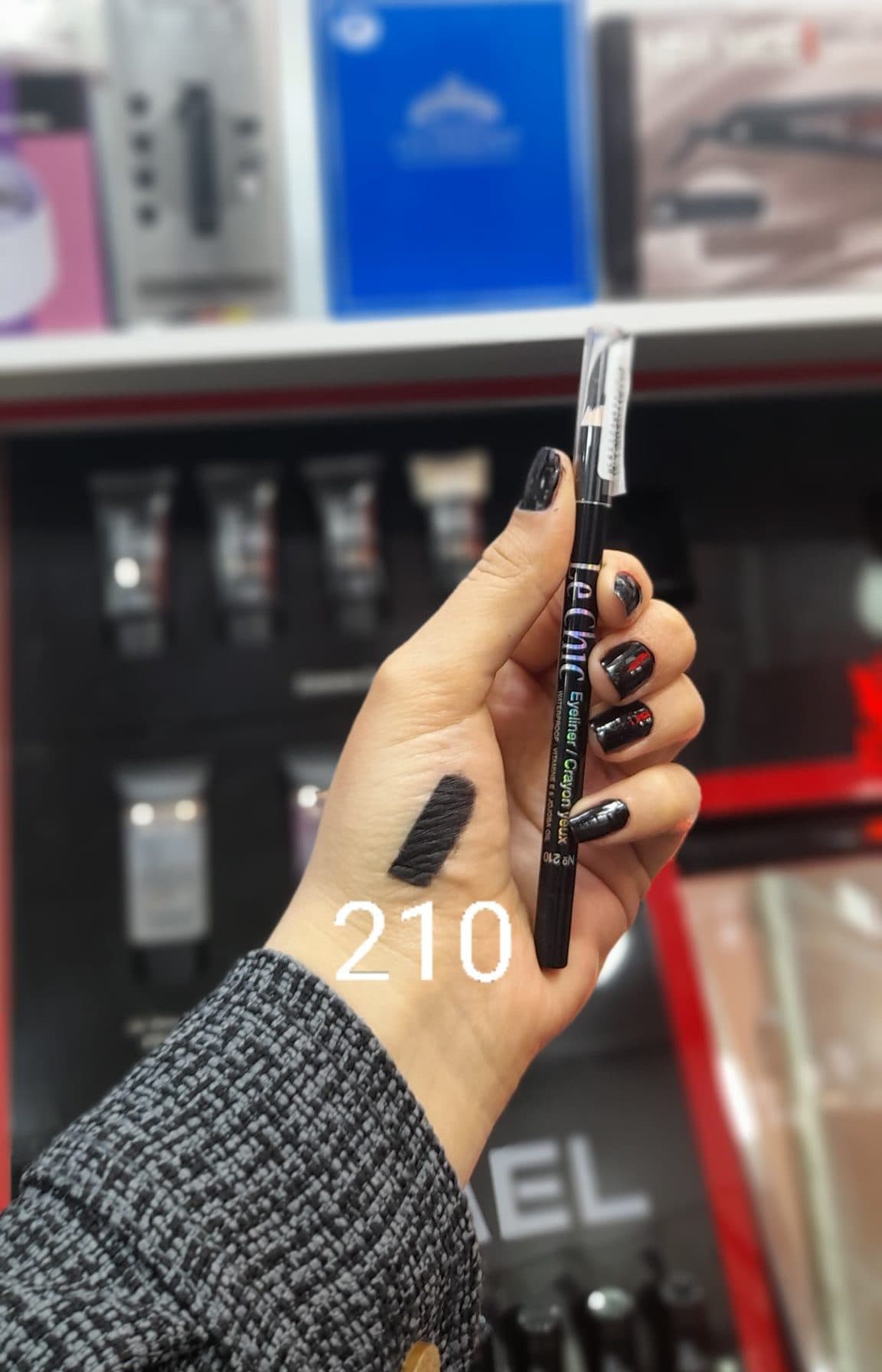 مداد چشم لچیک شماره 210 — تصویر ۲