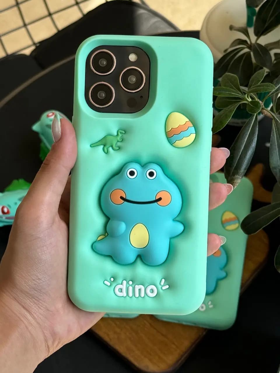 قاب Dino سیلیکونی برجسته — تصویر ۴