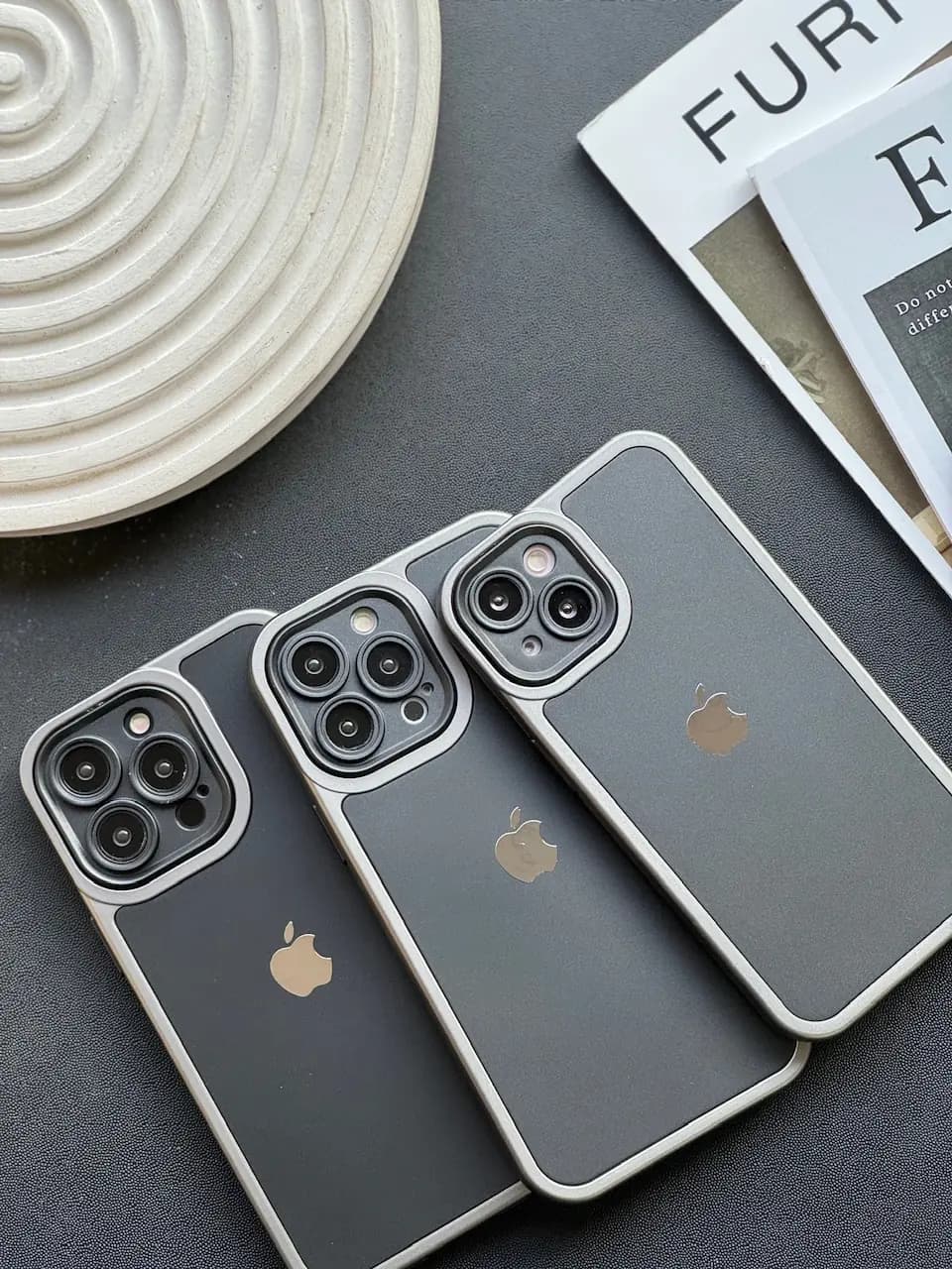 قاب Dark Titanium — تصویر ۴
