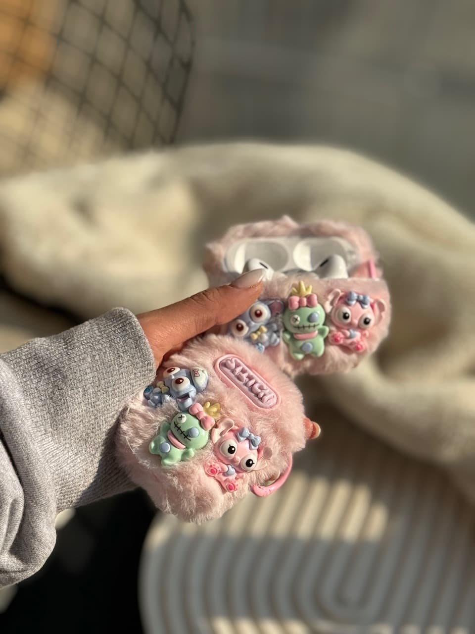 کاور ایرپاد stitch family — تصویر ۵
