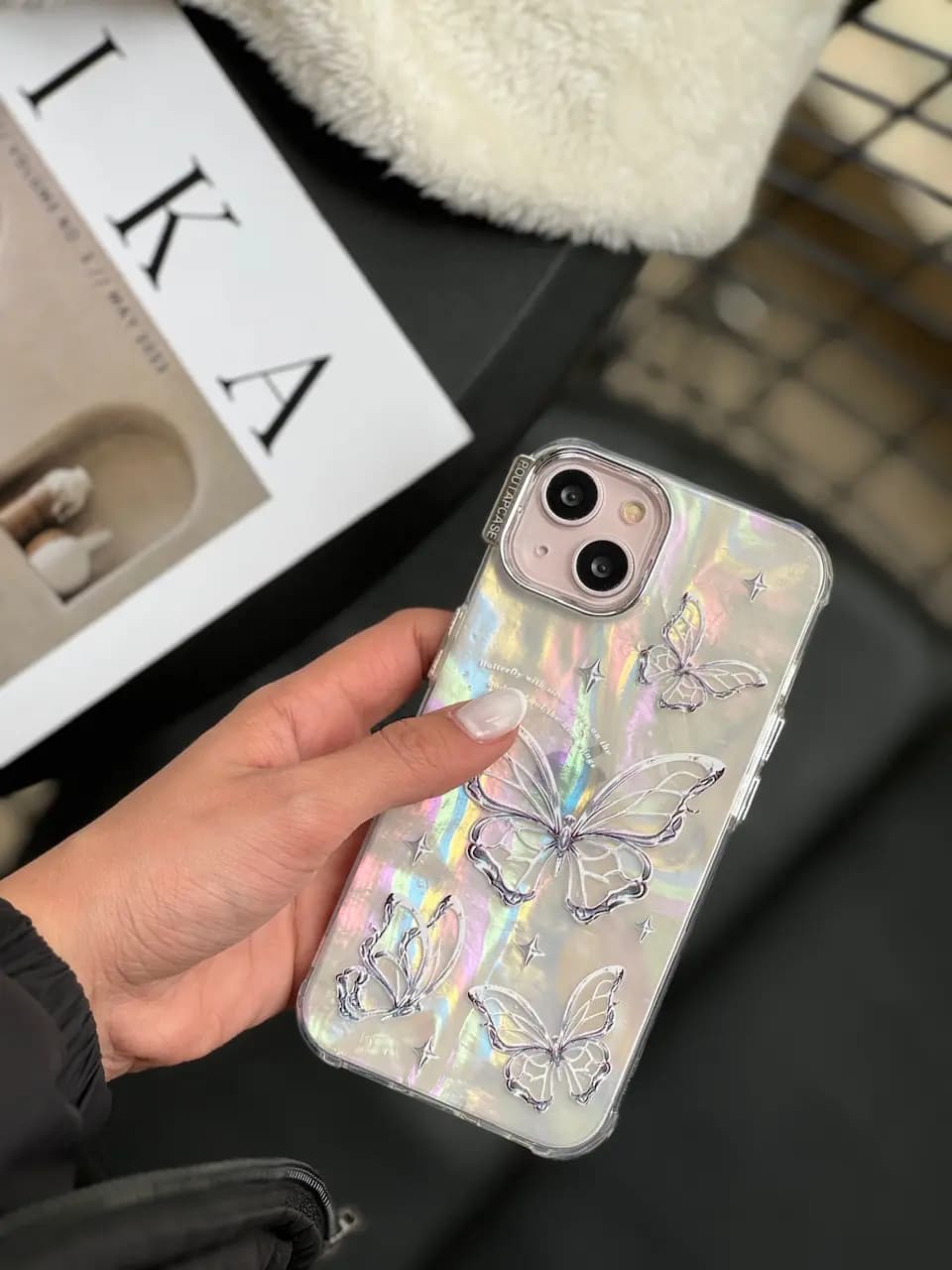 قاب PoutapCase Butterfly یخی هولوگرامی — تصویر ۲