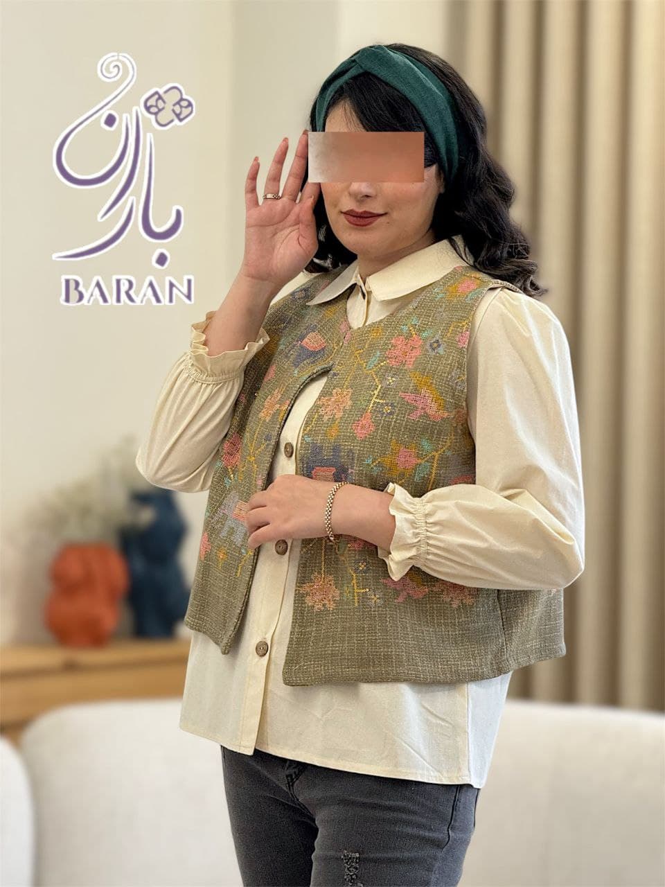 شومیز لینن نچرال و جلیقه سوزندوزی هندی دانیا — تصویر ۳