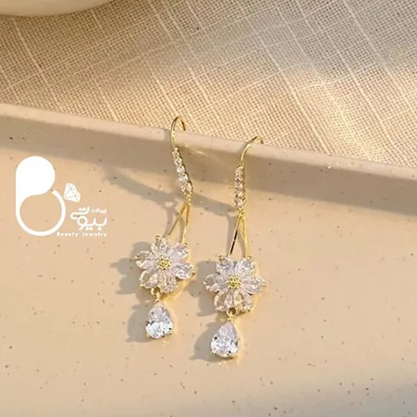 گوشواره آی نگین — تصویر ۳