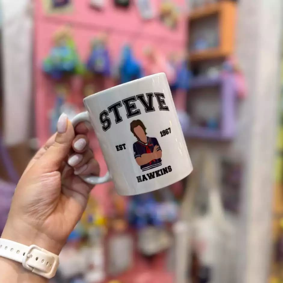 ماگ طرح Stranger Things steve — تصویر ۲