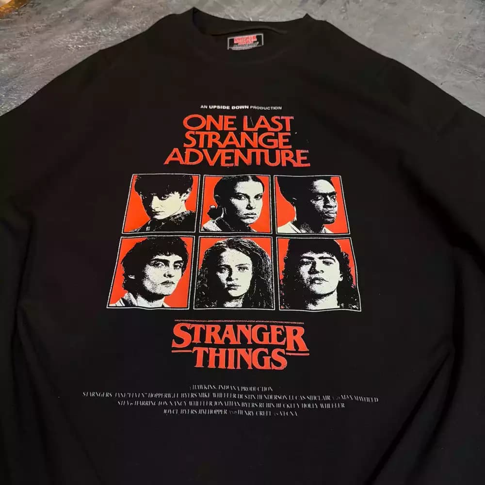 تیشرت نخ پنبه Stranger Things طرح Cover Adventure — تصویر ۳