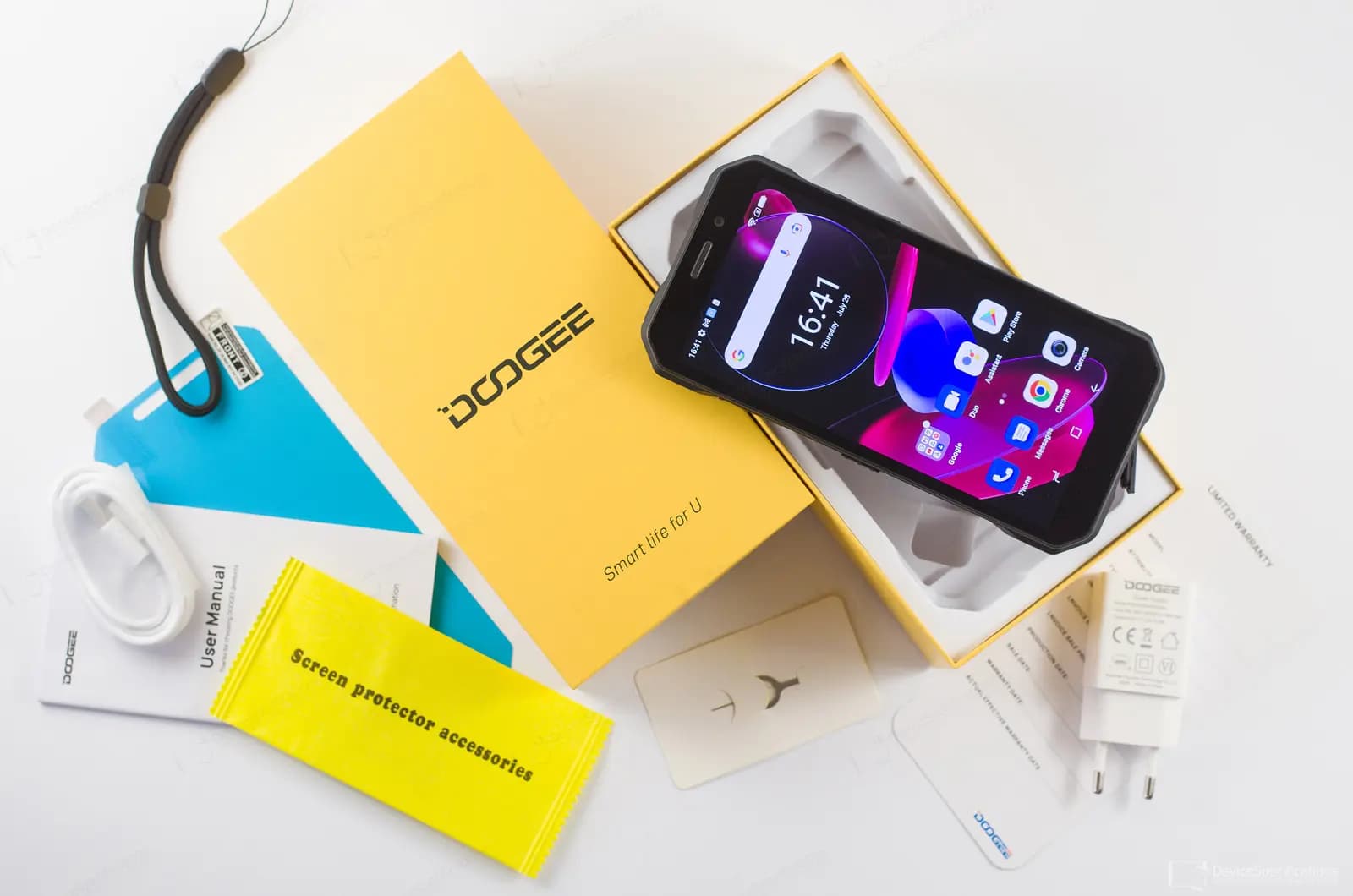 کارتن جعبه گوشی موبایل دوجی doogee s61 کارکرده