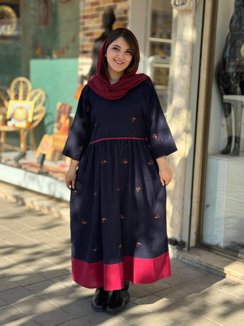 پیراهن نرگس کبریتی سورمه ای