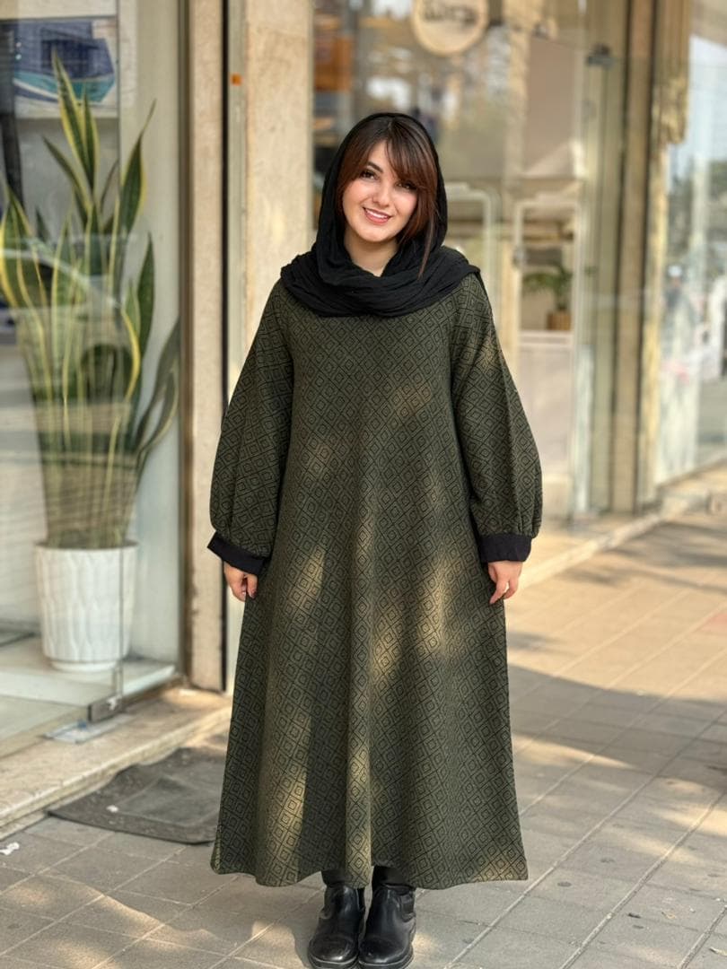 پیراهن هدیه سبز مشکی لوزی — تصویر ۴