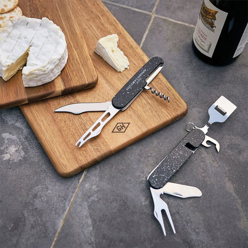 ابزار چندکاره پنیر و نوشیدنی جنتلمنز هاردور مدل Cheeses & Wine Multi Tool — تصویر ۲
