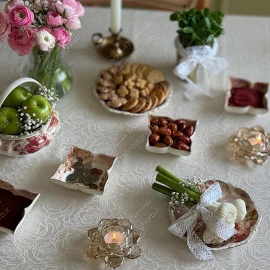 رومیزی ژاگارد دایره طرح رزالین رزین تاژ — تصویر ۲