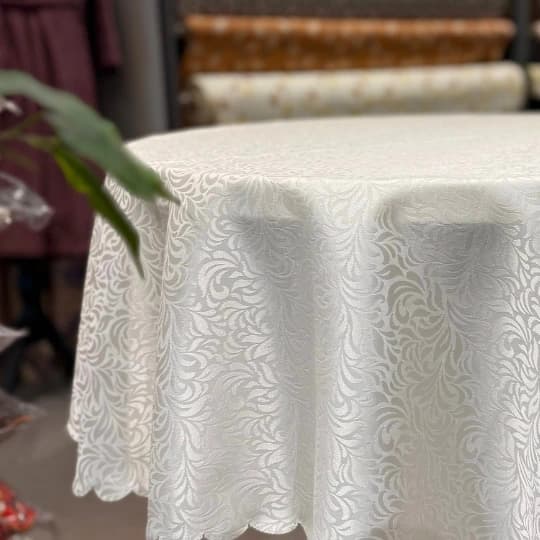 رومیزی ژاگارد مستطیل طرح پراگ رزین تاژ
