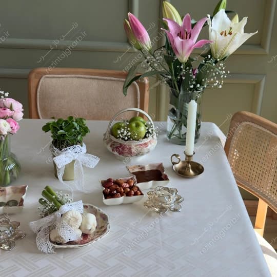 رومیزی ژاگارد مربع طرح برن — تصویر ۲