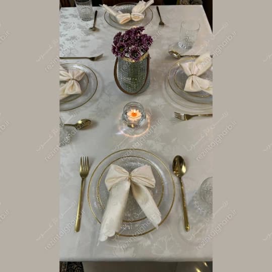 رومیزی ژاگارد دایره طرح کلارا — تصویر ۴