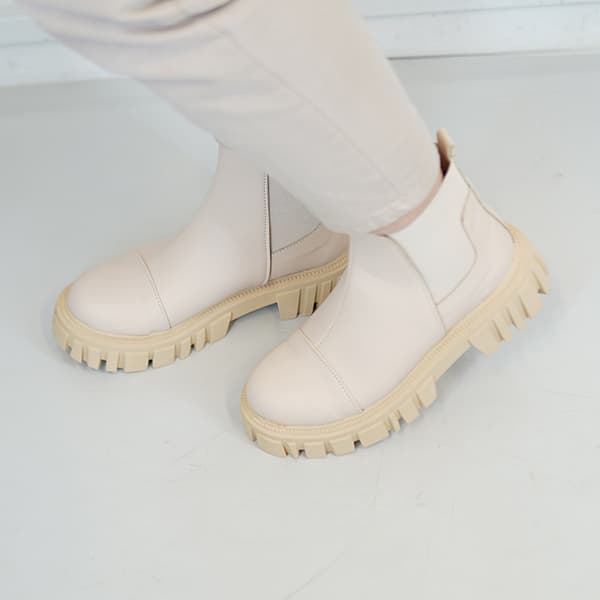 بوت کشی زنانه زیره عاج دار – 499-312 — تصویر ۳