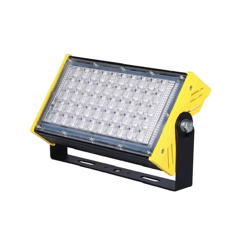 پروژکتور 50 وات رنگی SMD مدل آتریا برند پارس شعاع توس