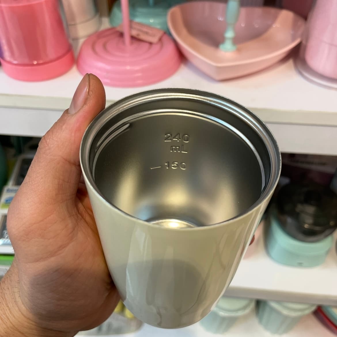 تراول ماگ اسمگ Smeg مدل 648 کرم Wall Mug Smeg — تصویر ۶