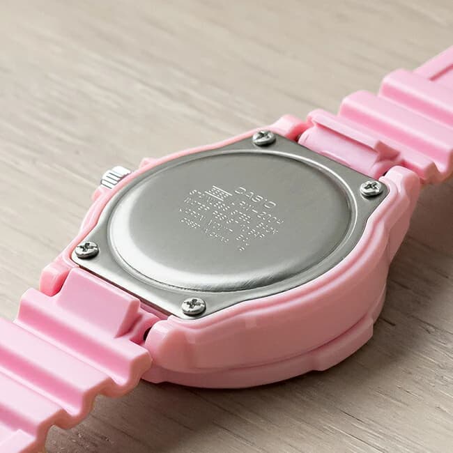 ساعت مچی کاسیو LRW-200H-4E4 — تصویر ۵