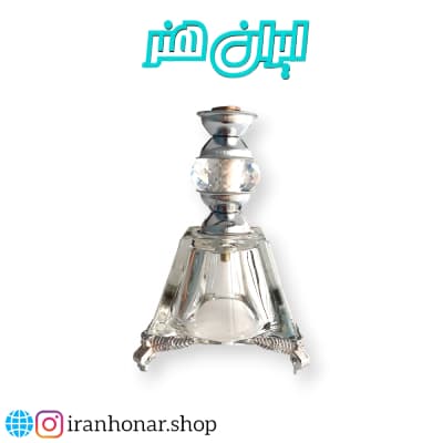 پایه هرمی بزرگ نقره ای