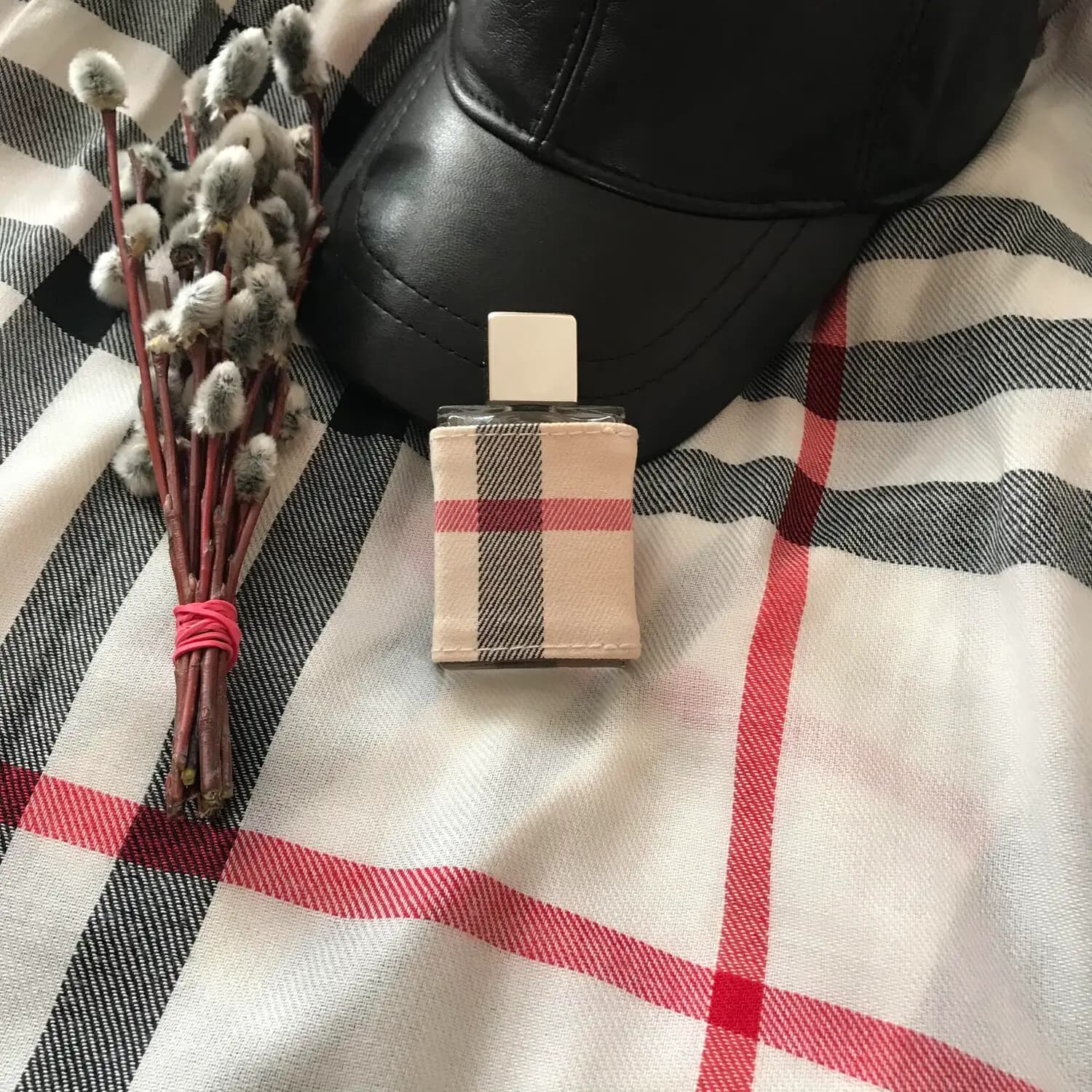 عطر ادکلن باربری لندن زنانه اصل | Burberry London — تصویر ۱۰