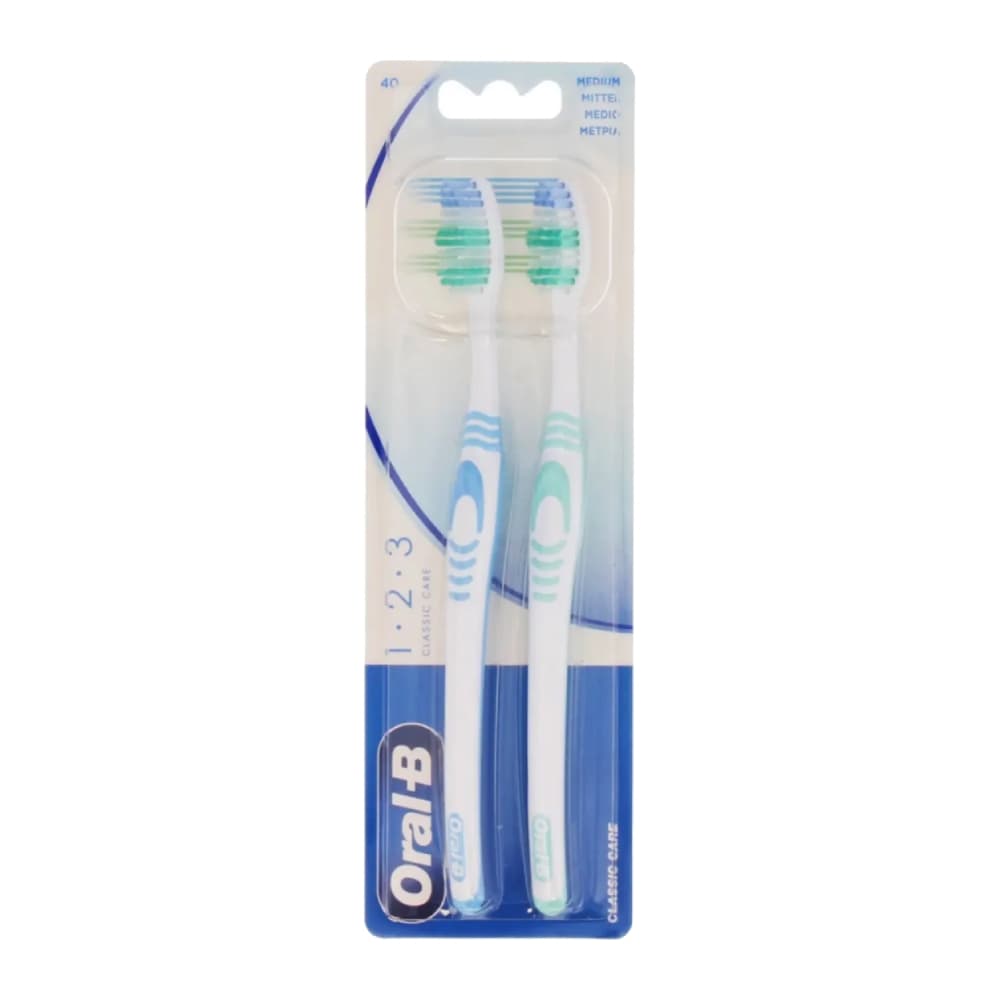 مسواک مدیوم اورال بی Oral-B مدل Classic Care 1.2.3 درجه سختی متوسط بسته 2 عددی