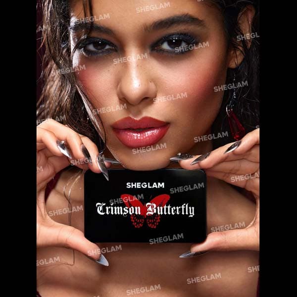 پالت رژ لب شیگلم از کالکشن Crimson Butterfly مدل Phantom’s Kiss — تصویر ۴