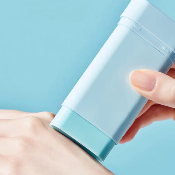 ضد آفتاب استیکی توکوبو مدل Cotton Soft مناسب انواع پوست با SPF50 حجم 50 میل — تصویر ۶