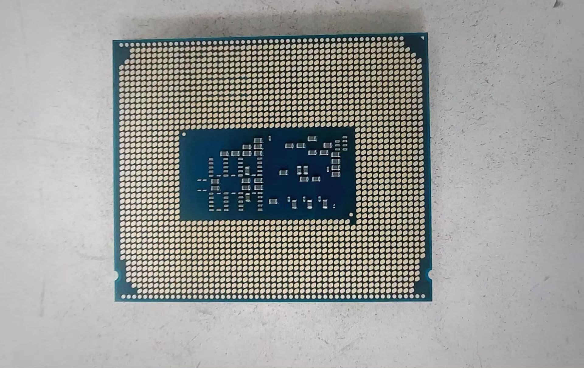 سی پی یو باکس اینتل مدل Core Ultra 7 265K — تصویر ۲
